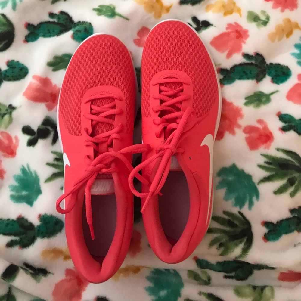 Coral Nike Shoes